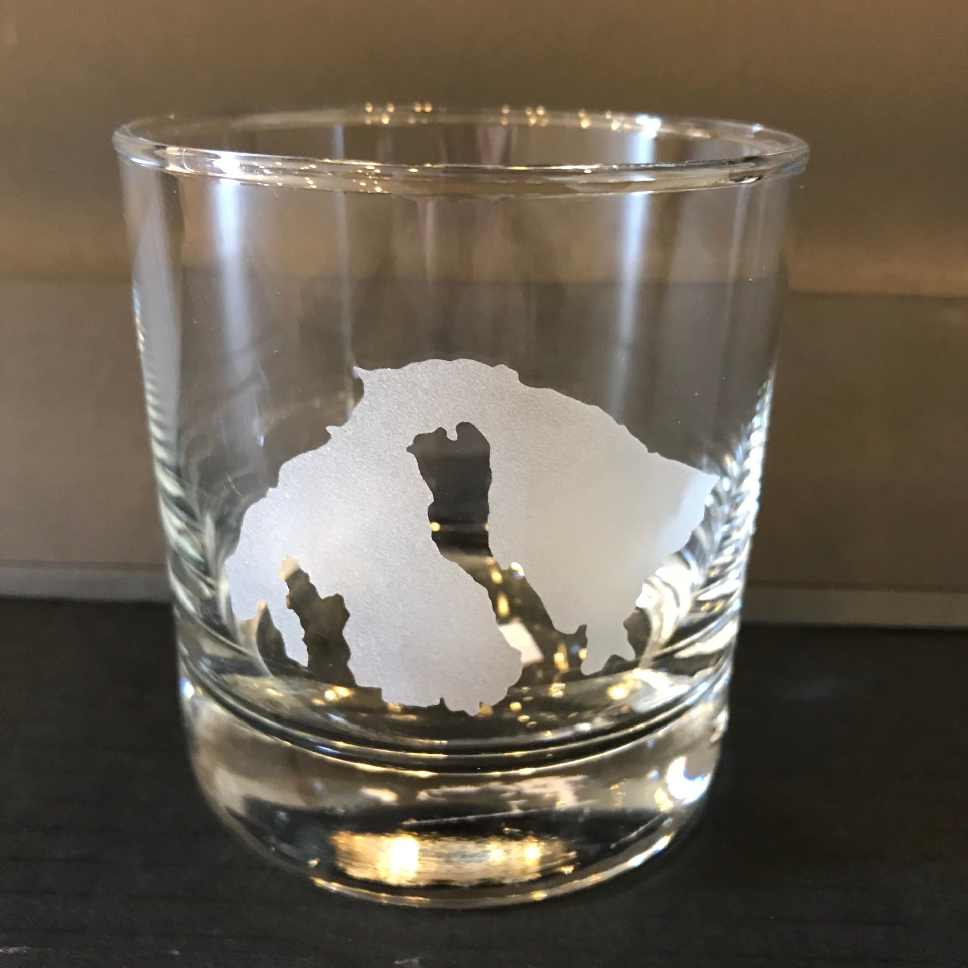rocks glass with orcas island etching